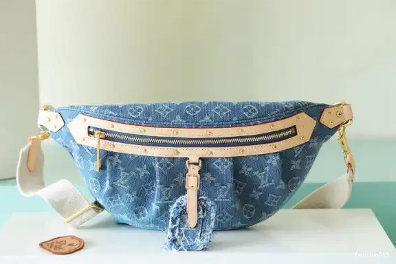 LOUIS VUITTON Rise High 0502